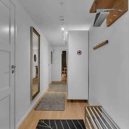 Vervet - 1 Bedroom With Sofabed Apartament Tromsø